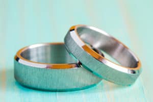 Les mosos : une autre conception du couple…