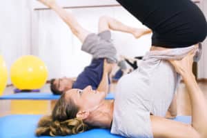 Troubles digestifs et ballonnements : faites du Pilates !