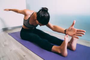 Yogalates : qu’est-ce que c’est et est-ce que c’est bien ?