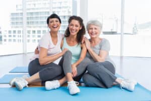 Pilates après 40 ans : tonifiez votre corps avec douceur et efficacité