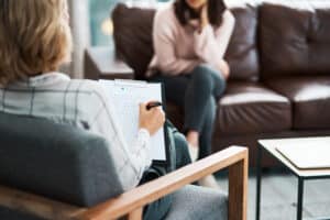 Préserver son énergie : conseils essentiels pour les pros du bien-être